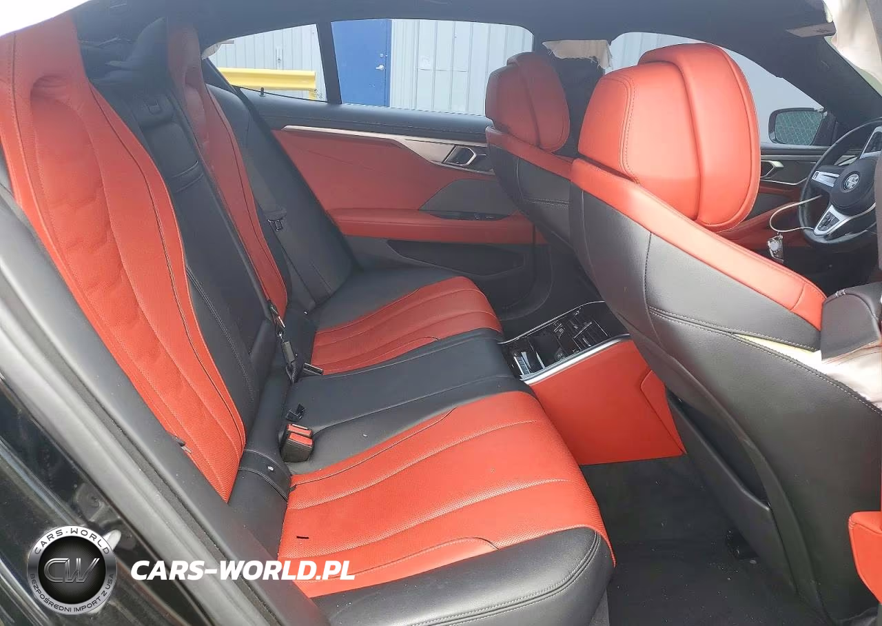 2021 BMW 840Xi VIN:WBAGV4C05MCE95142 - 10