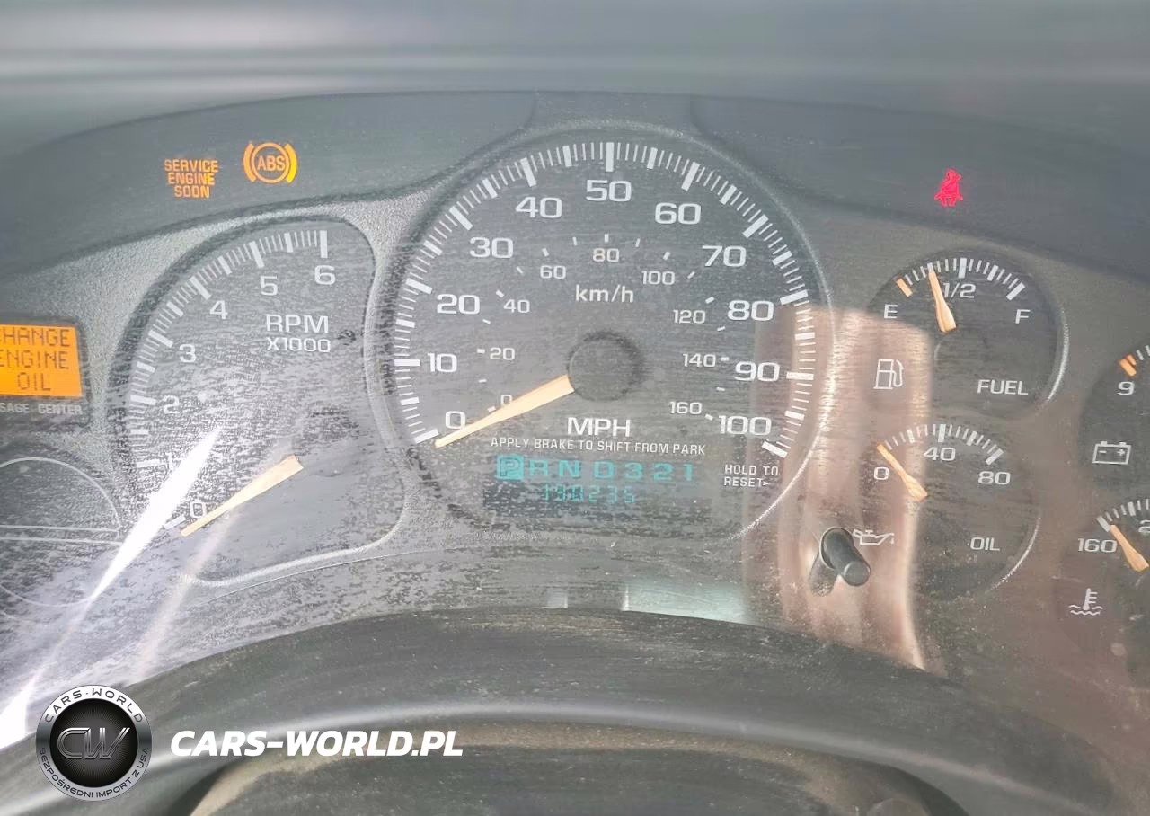 2002 Chevrolet Silverado C1500 VIN:2GCEC19V021264487 - 9