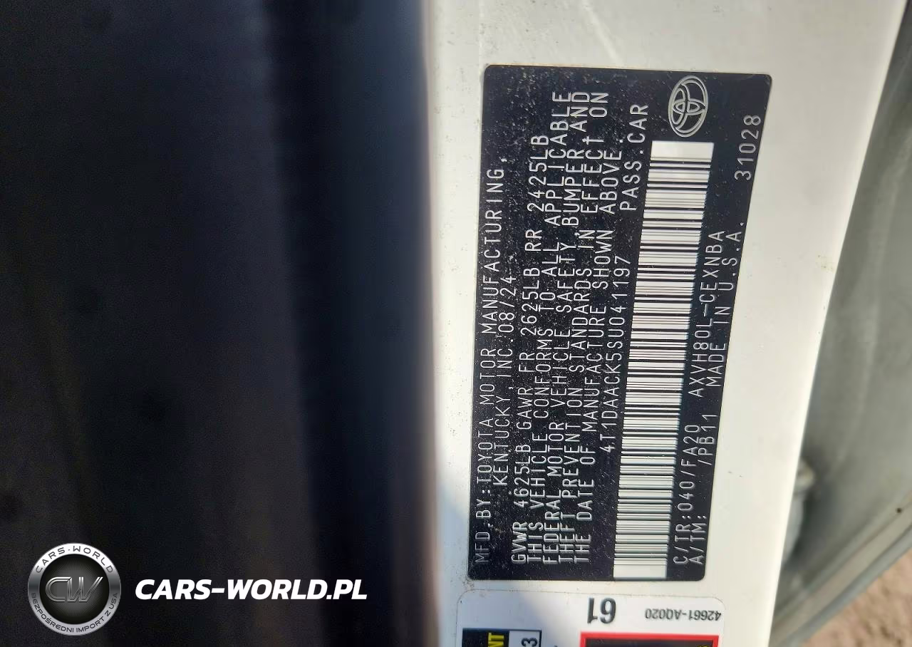 2025 Toyota Camry Le VIN:4T1DAACK5SU041197 - 13