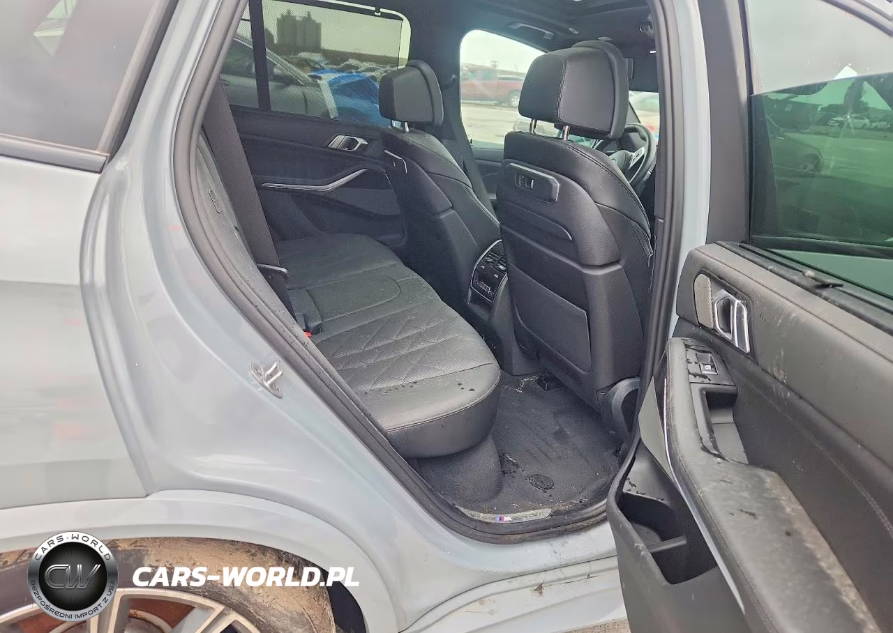 2025 BMW X5 xDrive50E VIN:5UX43EU02S9Y29486 - 11