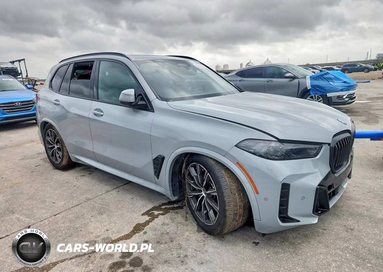 2025 BMW X5 xDrive50E VIN:5UX43EU02S9Y29486 - 4