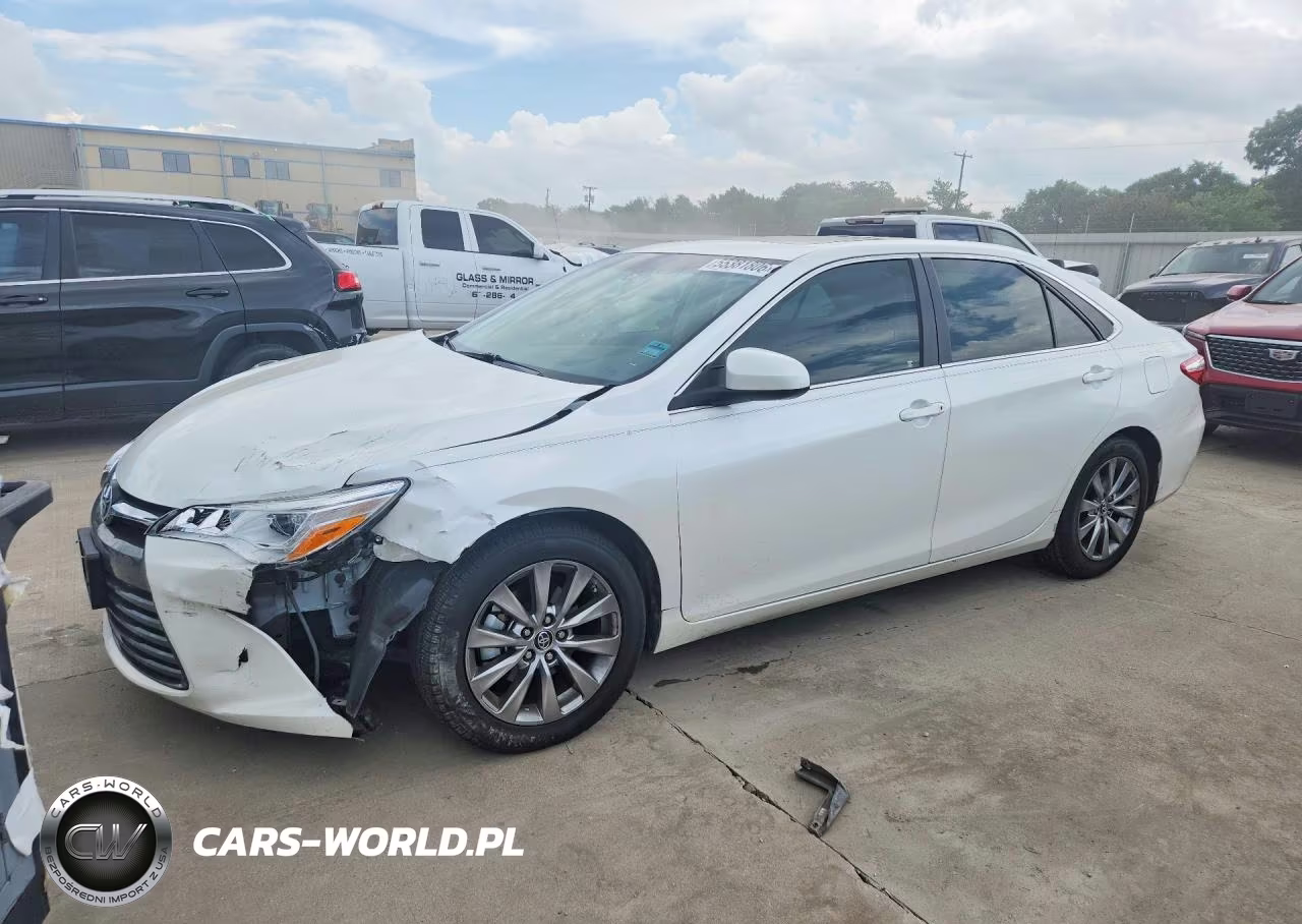 2016 Toyota Camry Xle V6 – zdjęcie 1 z 12