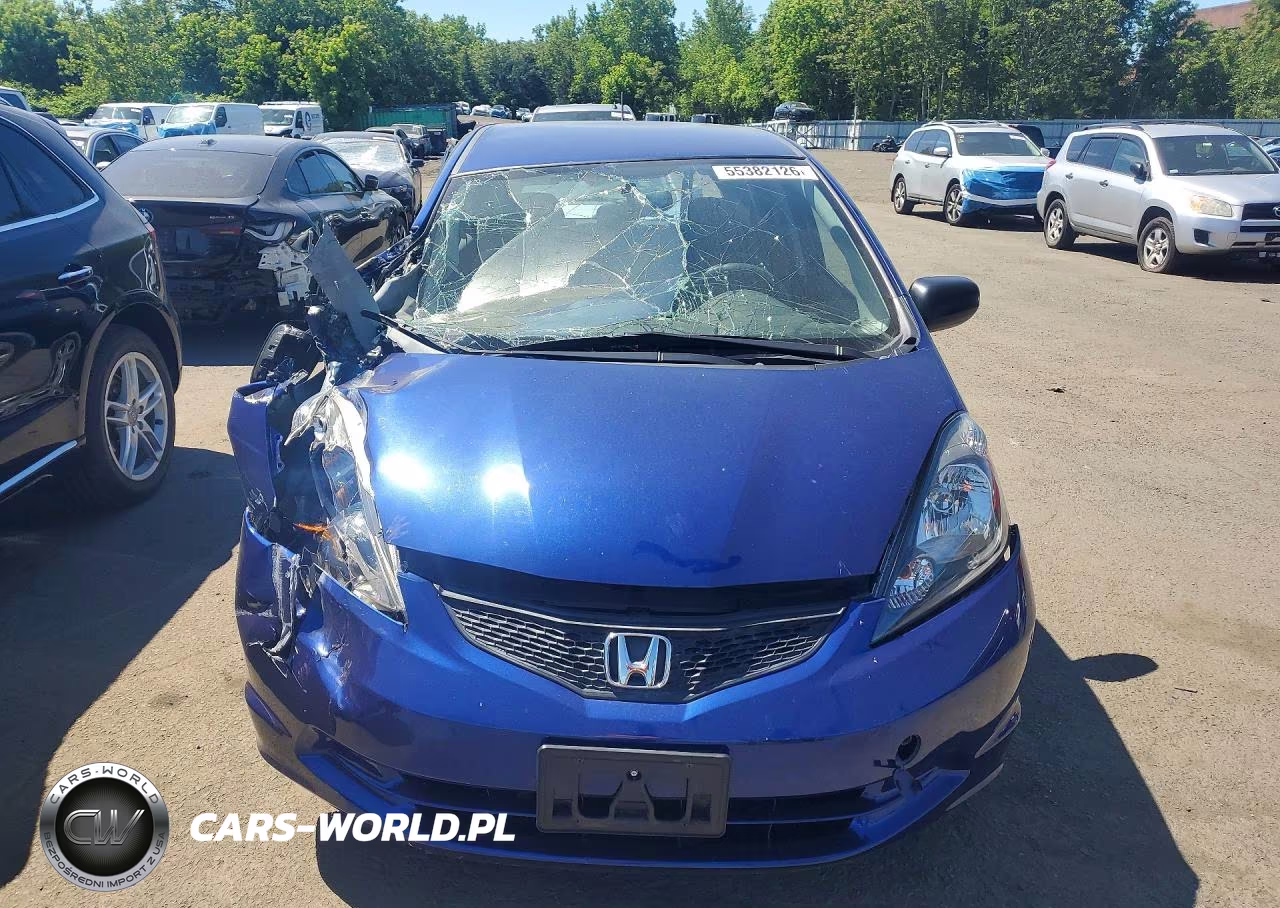 2010 Honda Fit VIN:JHMGE8H25AS019488 - 5