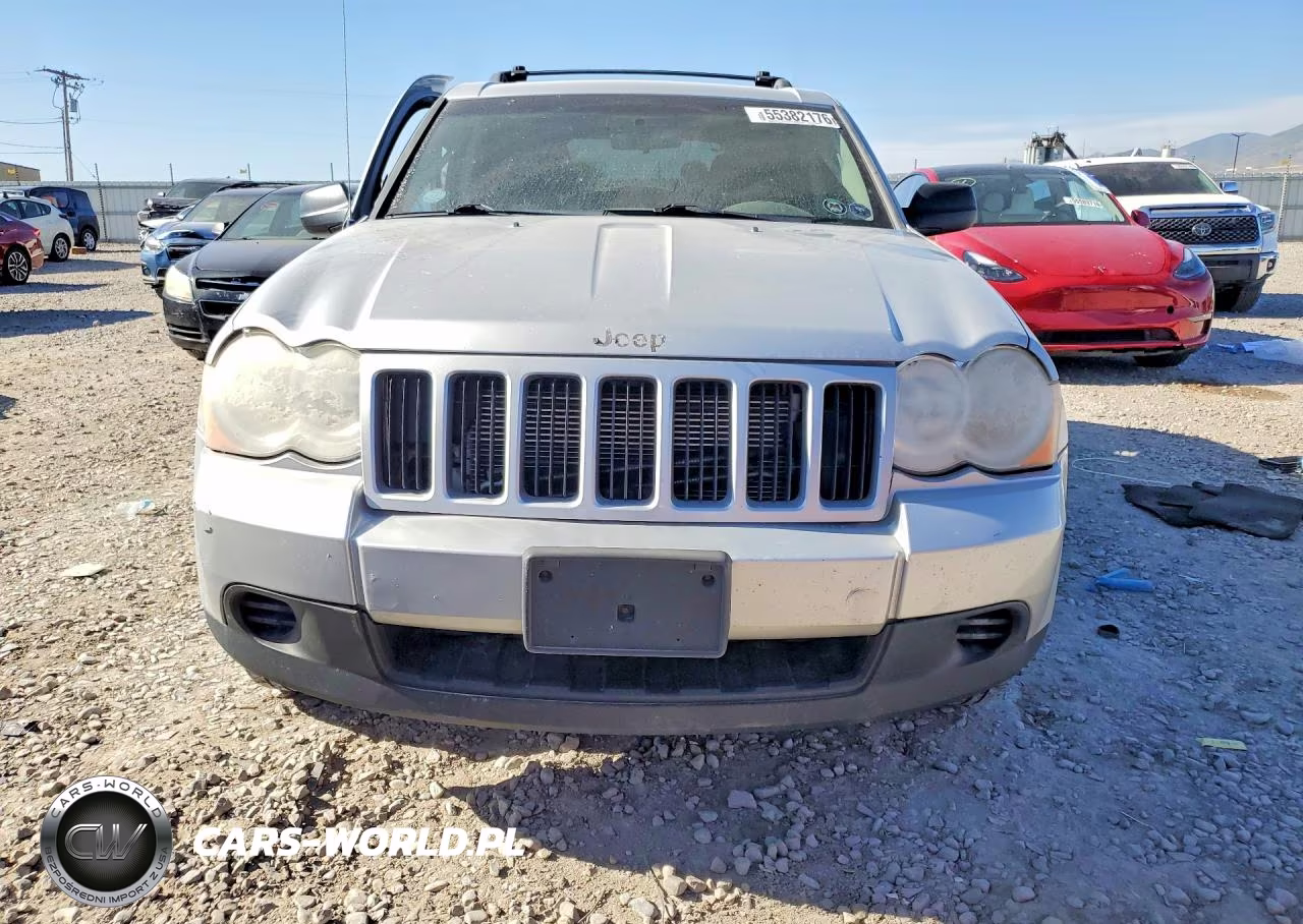 2009 Jeep Grand Cherokee Laredo VIN:1J8GR48K09C501928 - 5