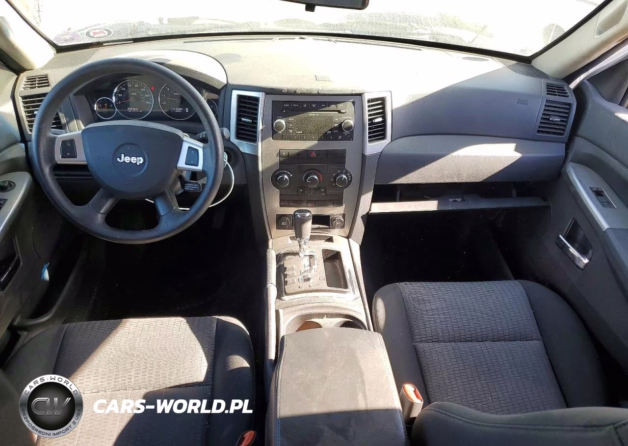 2009 Jeep Grand Cherokee Laredo VIN:1J8GR48K09C501928 - 8