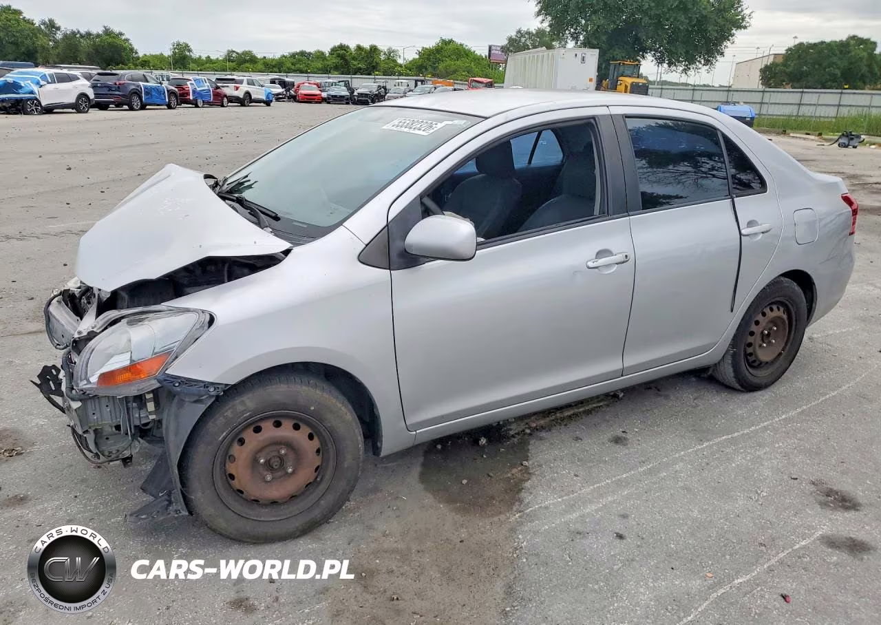 2010 Toyota Yaris Base