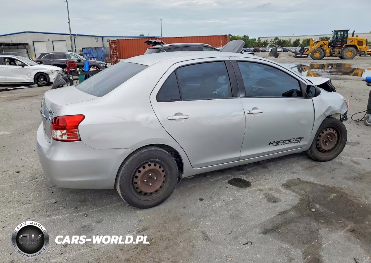 2010 Toyota Yaris Base VIN:JTDBT4K36A4074855 - 3