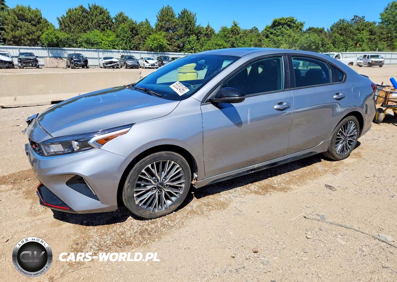 2024 Kia Forte Gt Line – zdjęcie 1 z 12