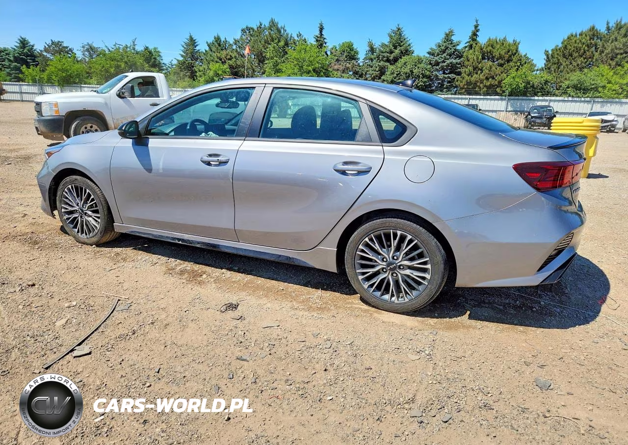 2024 Kia Forte Gt Line VIN:3KPF54AD0RE705728 - 2