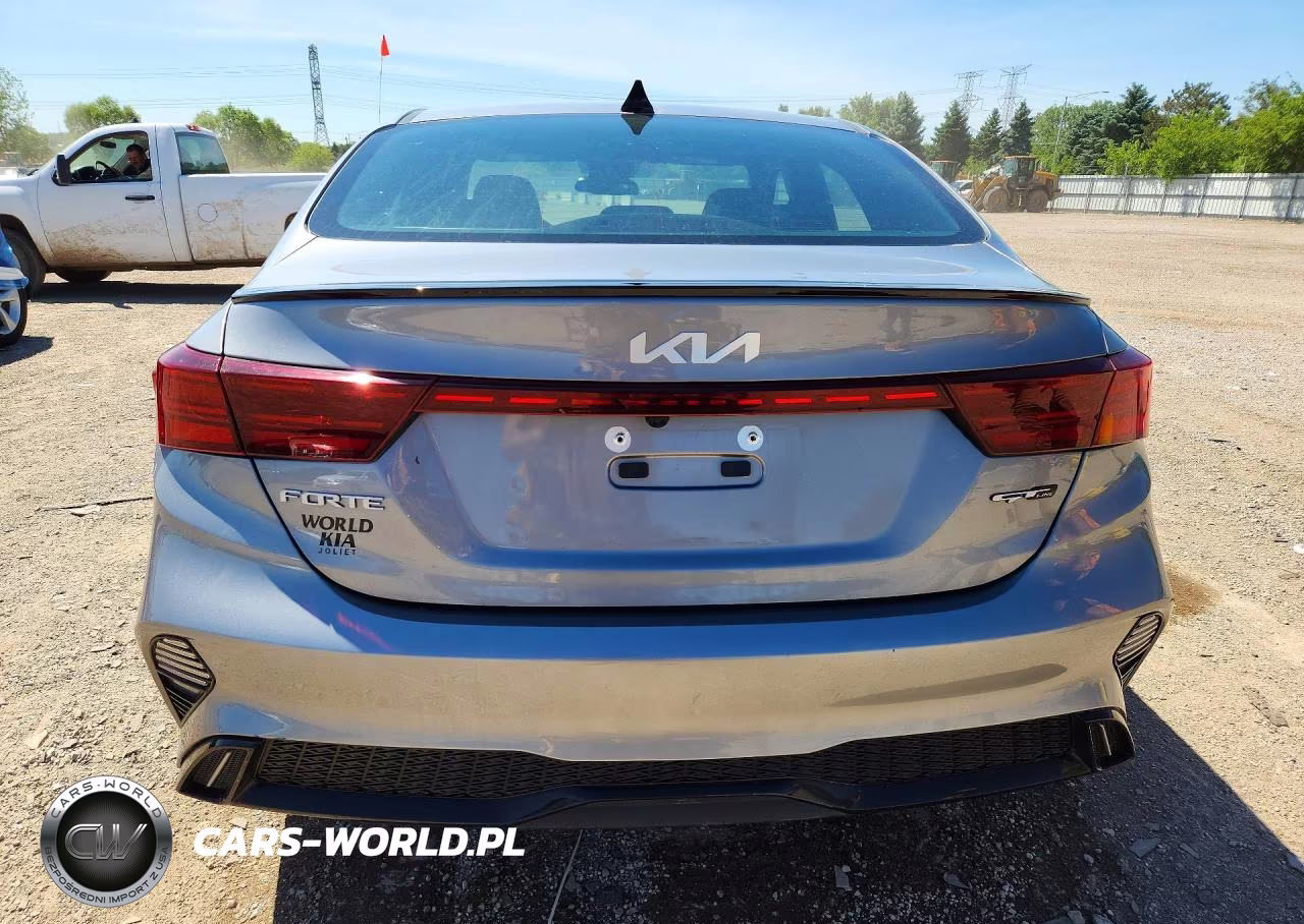 2024 Kia Forte Gt Line VIN:3KPF54AD0RE705728 - 6