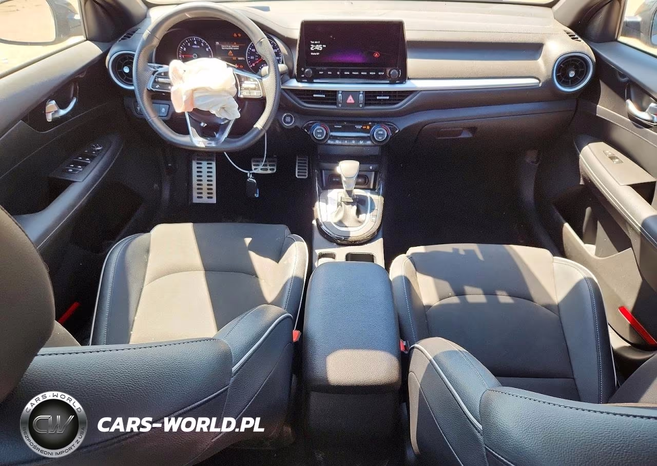2024 Kia Forte Gt Line VIN:3KPF54AD0RE705728 - 8