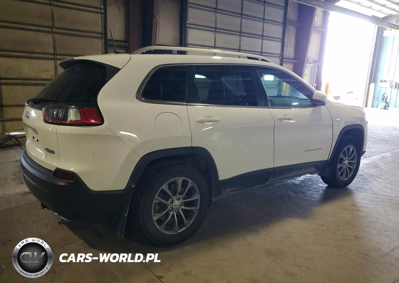 2020 Jeep Cherokee Latitude Plus VIN:1C4PJMLX1LD590699 - 3