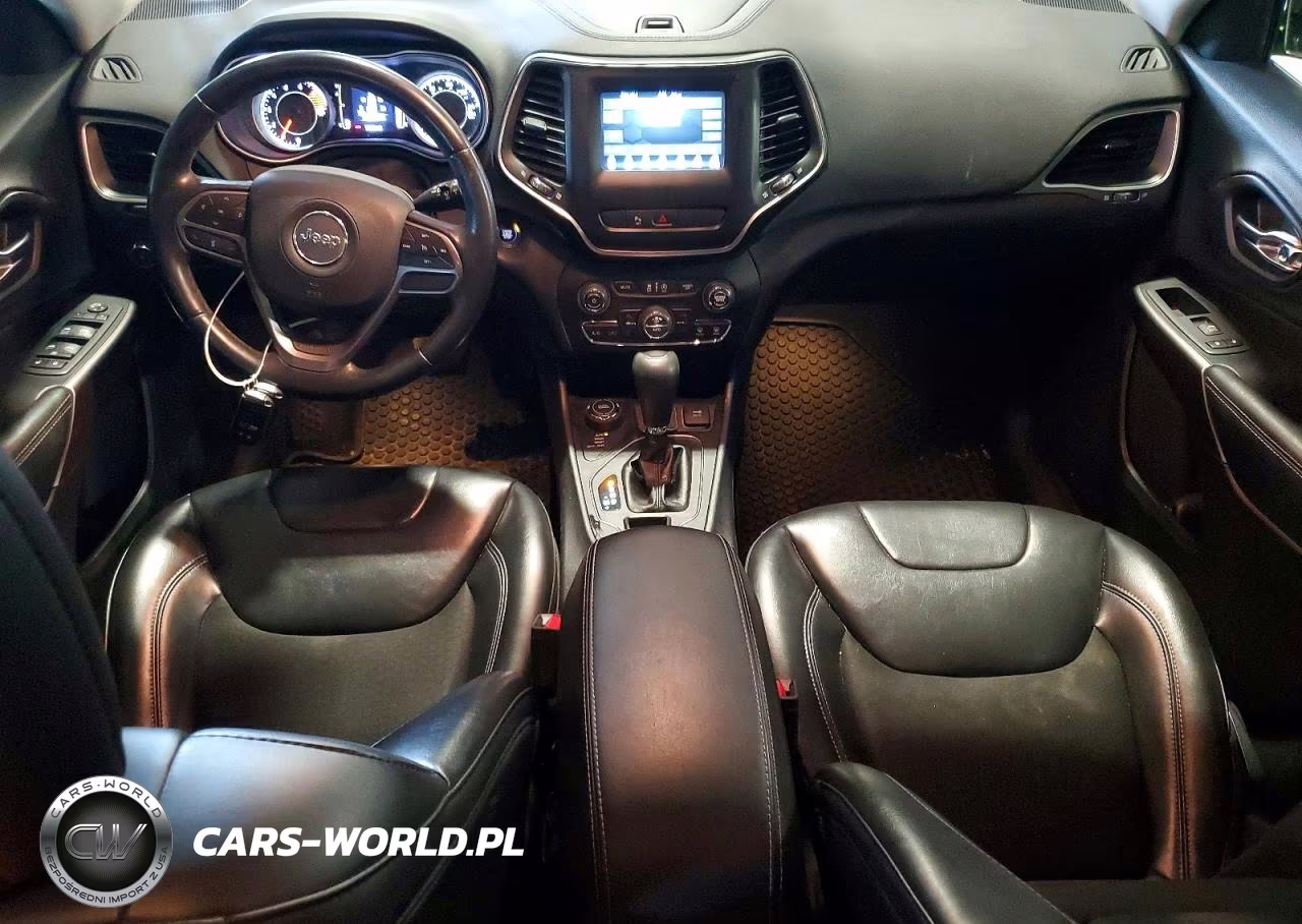 2020 Jeep Cherokee Latitude Plus VIN:1C4PJMLX1LD590699 - 8