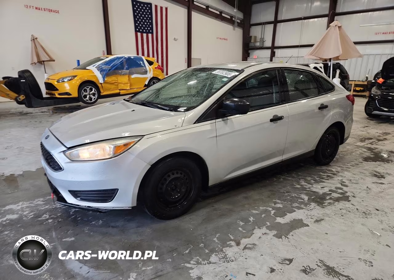 2017 Ford Focus S – zdjęcie 1 z 12