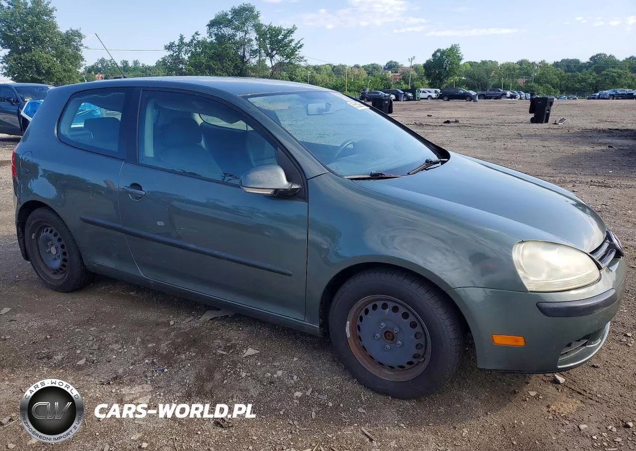 2008 Volkswagen Rabbit VIN:WVWBA71K68W159371 - 4