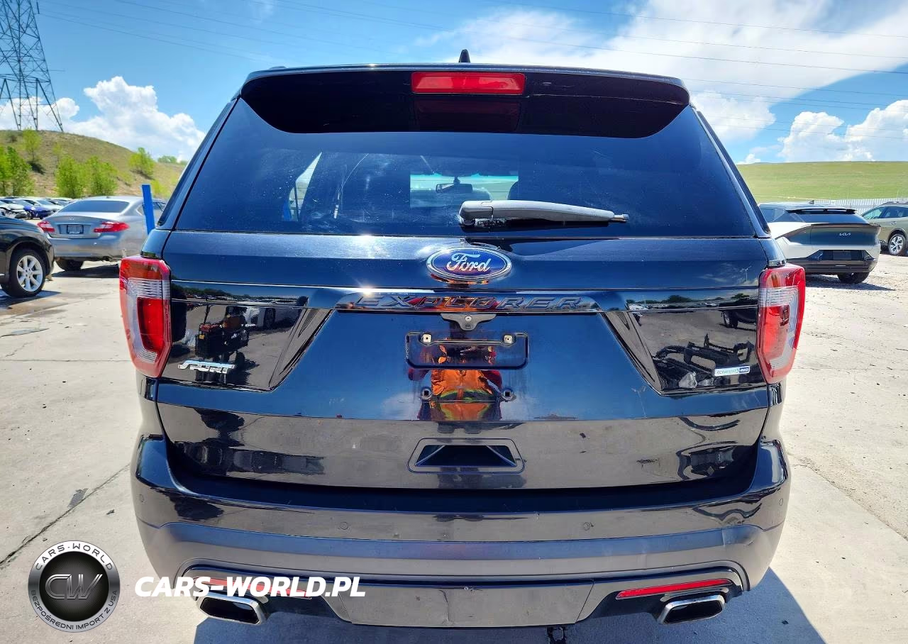 2016 Ford Explorer Sport VIN:1FM5K8GT6GGC79644 - 6