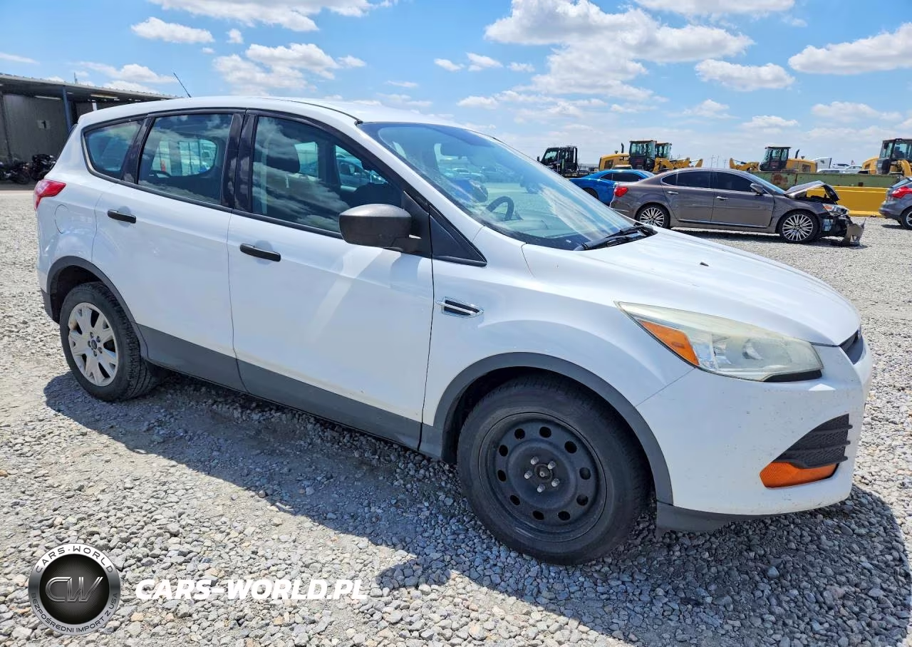 2016 Ford Escape S VIN:1FMCU0F70GUC11218 - 4
