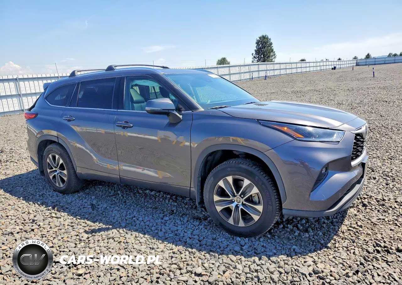 2021 Toyota Highlander Xle VIN:5TDGZRBH7MS544431 - 4