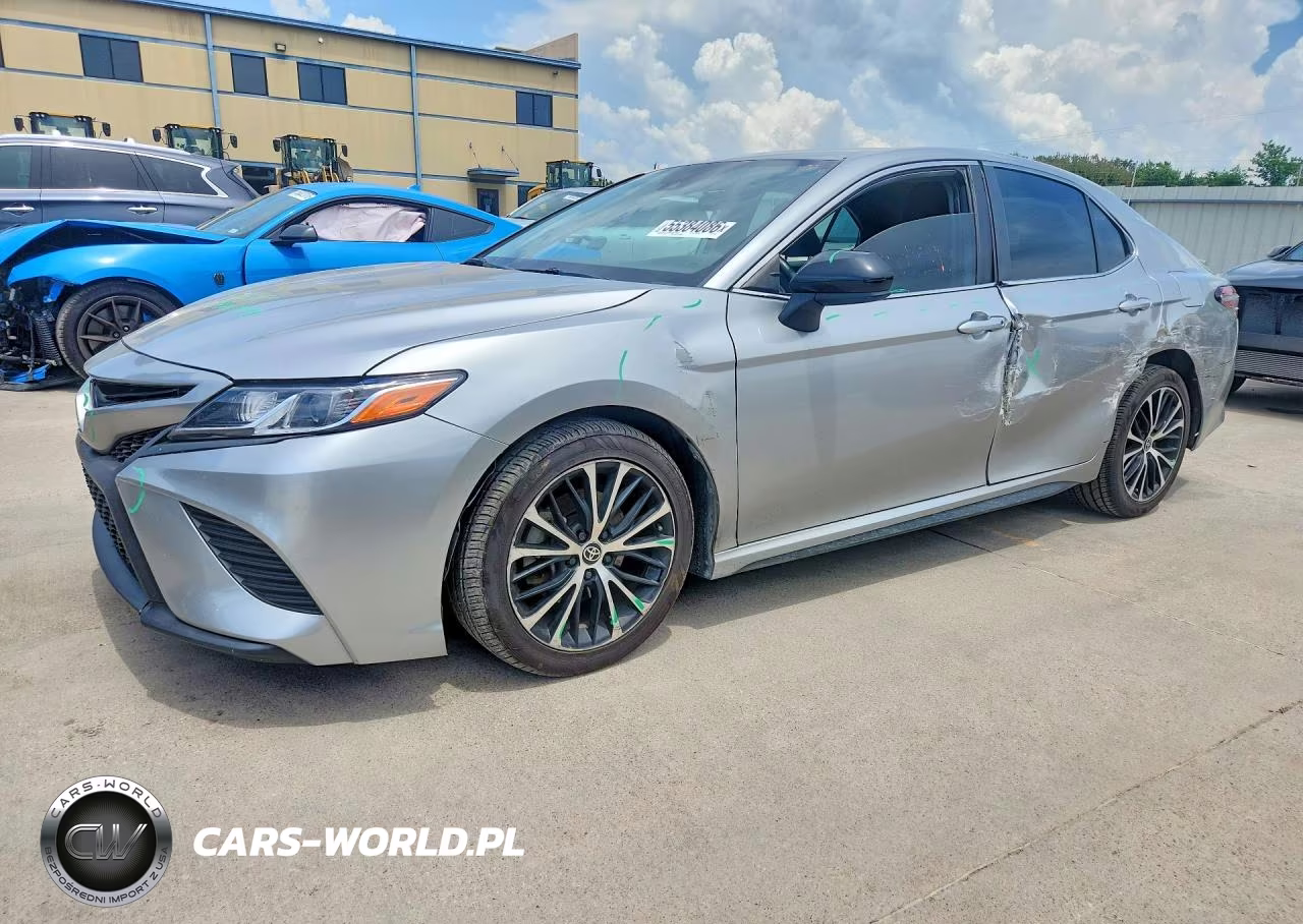 2020 Toyota Camry Se – zdjęcie 1 z 12