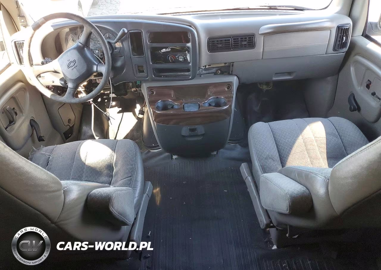 1999 Chevrolet Express G2500 VIN:1GCFG25M2X1027055 - 8