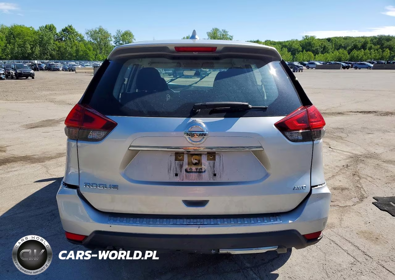 2017 Nissan Rogue S VIN:JN8AT2MV3HW250357 - 6