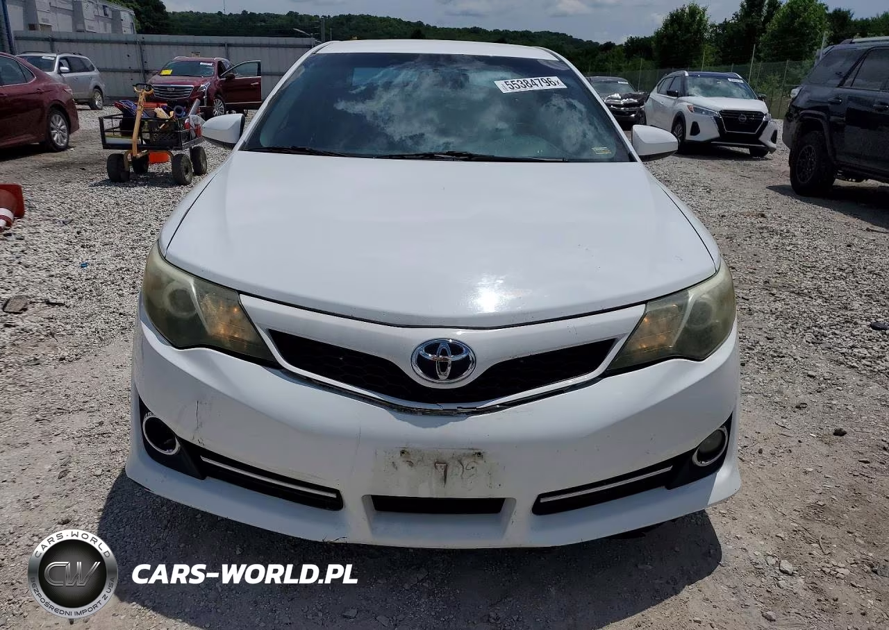 2014 Toyota Camry Se VIN:4T1BF1FK0EU391071 - 5