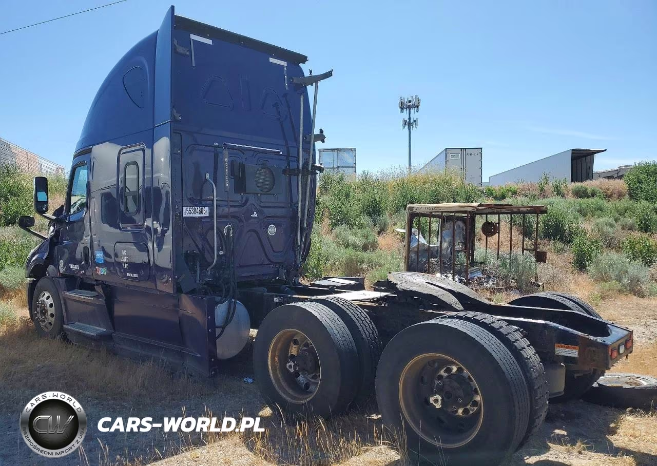 2019 Freightliner Cascadia 126 Semi Truck VIN:3AKJHHDR4KSKJ6713 - 3