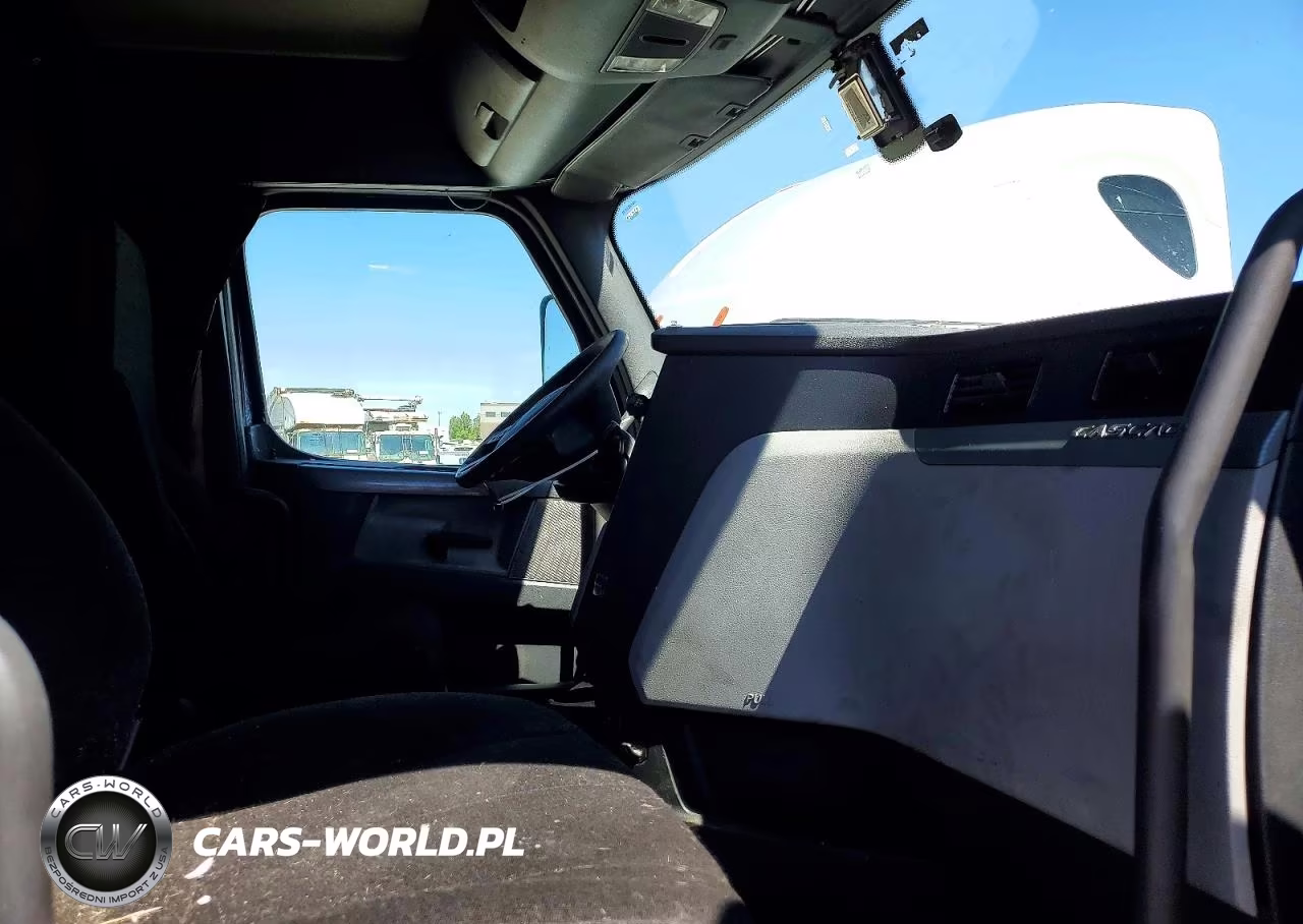 2019 Freightliner Cascadia 126 Semi Truck VIN:3AKJHHDR4KSKJ6713 - 5