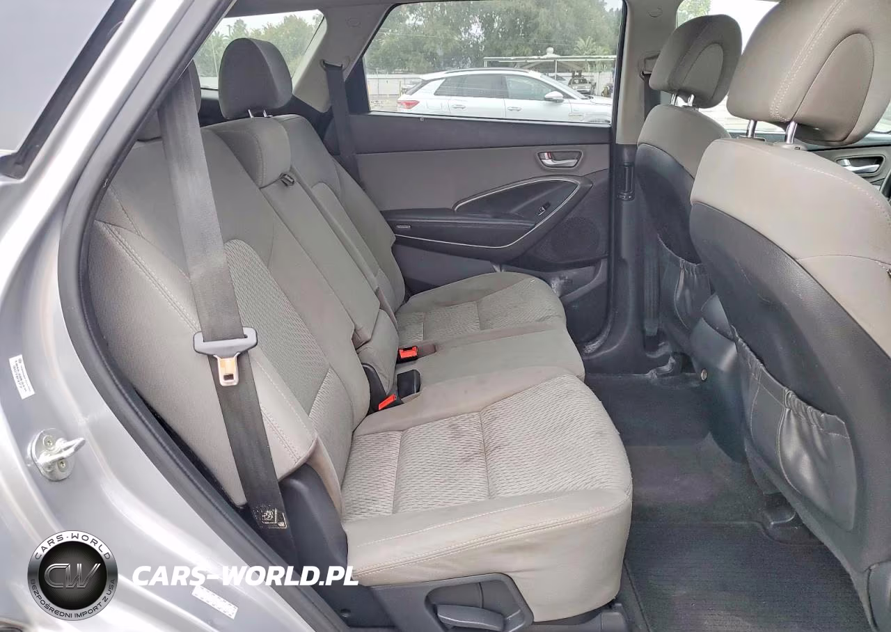 2018 Hyundai Santa Fe Se VIN:KM8SM4HF5JU269758 - 11