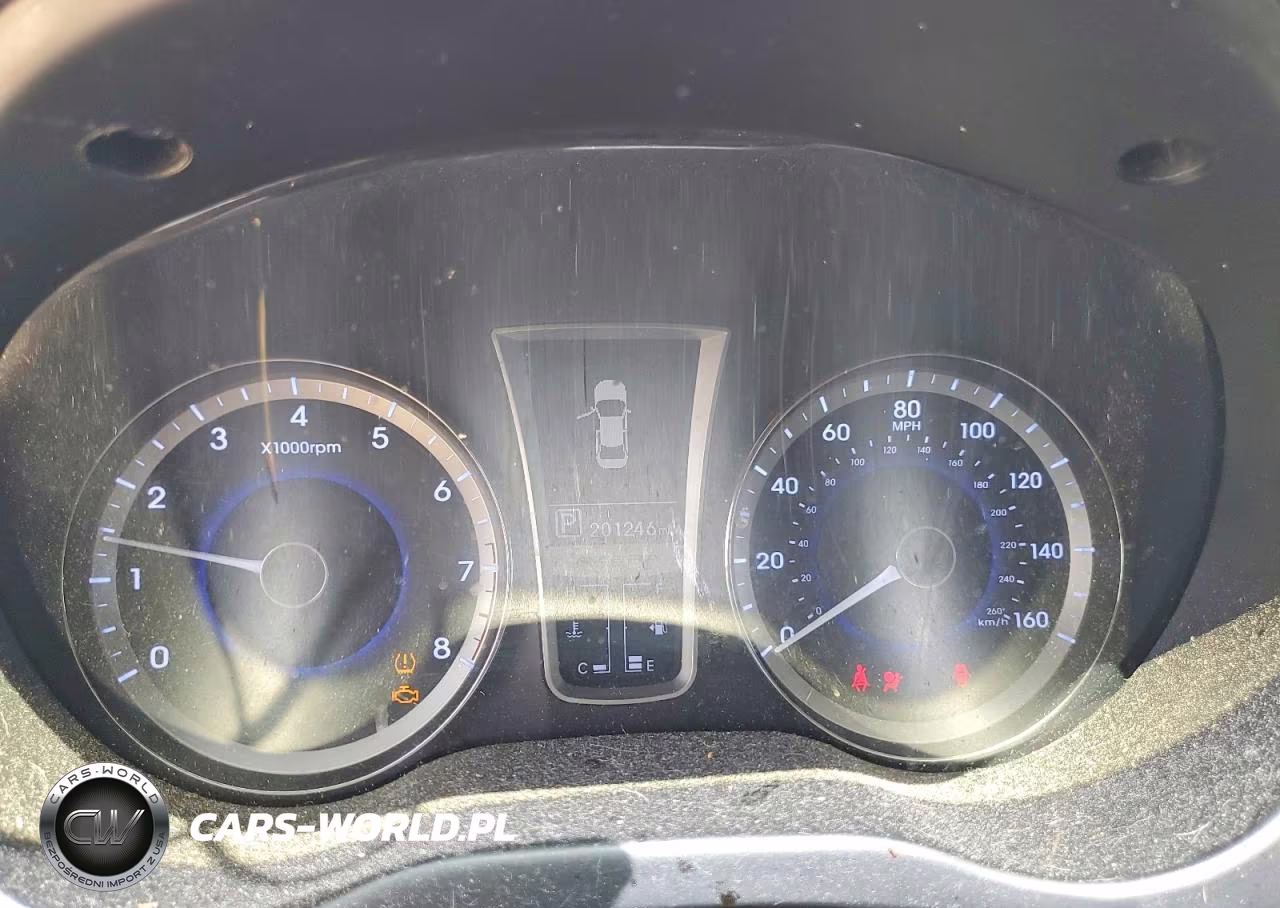 2012 Hyundai Azera Base VIN:KMHFG4JG9CA126506 - 9