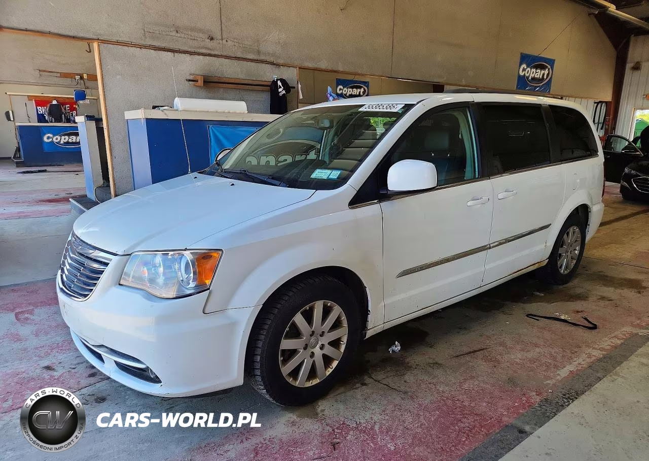 2016 Chrysler Town And Country – zdjęcie 1 z 13