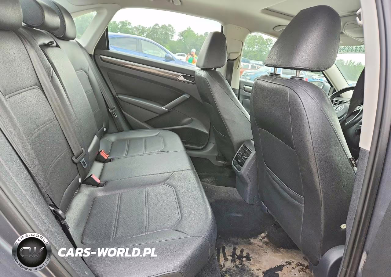 2016 Volkswagen Passat Se VIN:1VWBS7A37GC049920 - 10