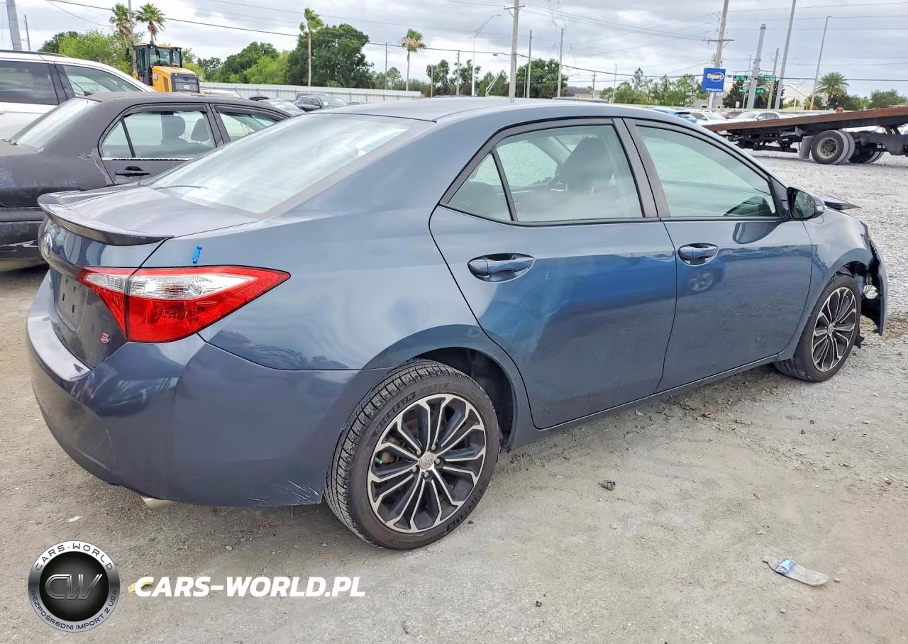 2016 Toyota Corolla S Plus VIN:2T1BURHE8GC579403 - 3