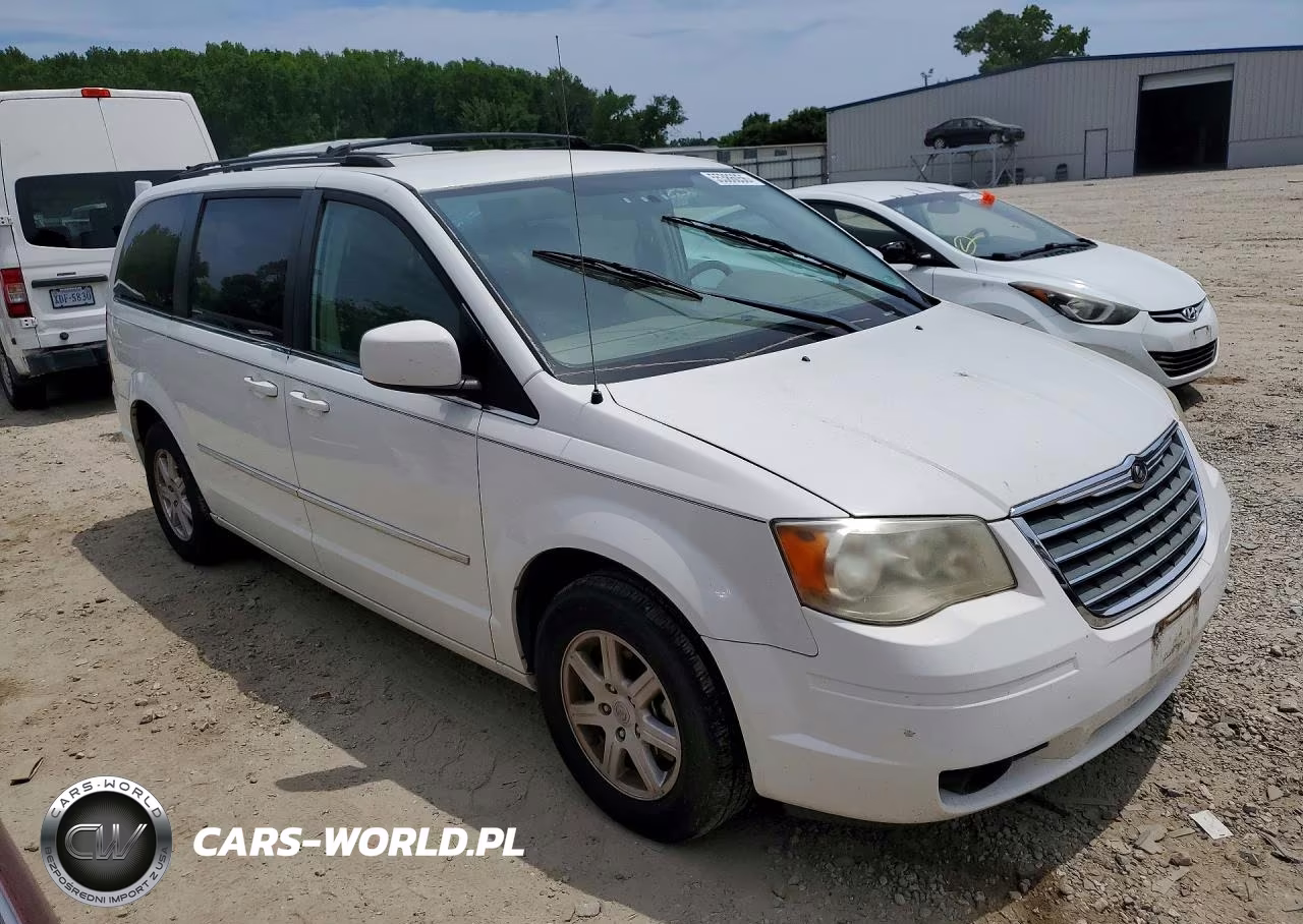 2010 Chrysler Town & Country Touring VIN:2A4RR5D12AR366329 - 4