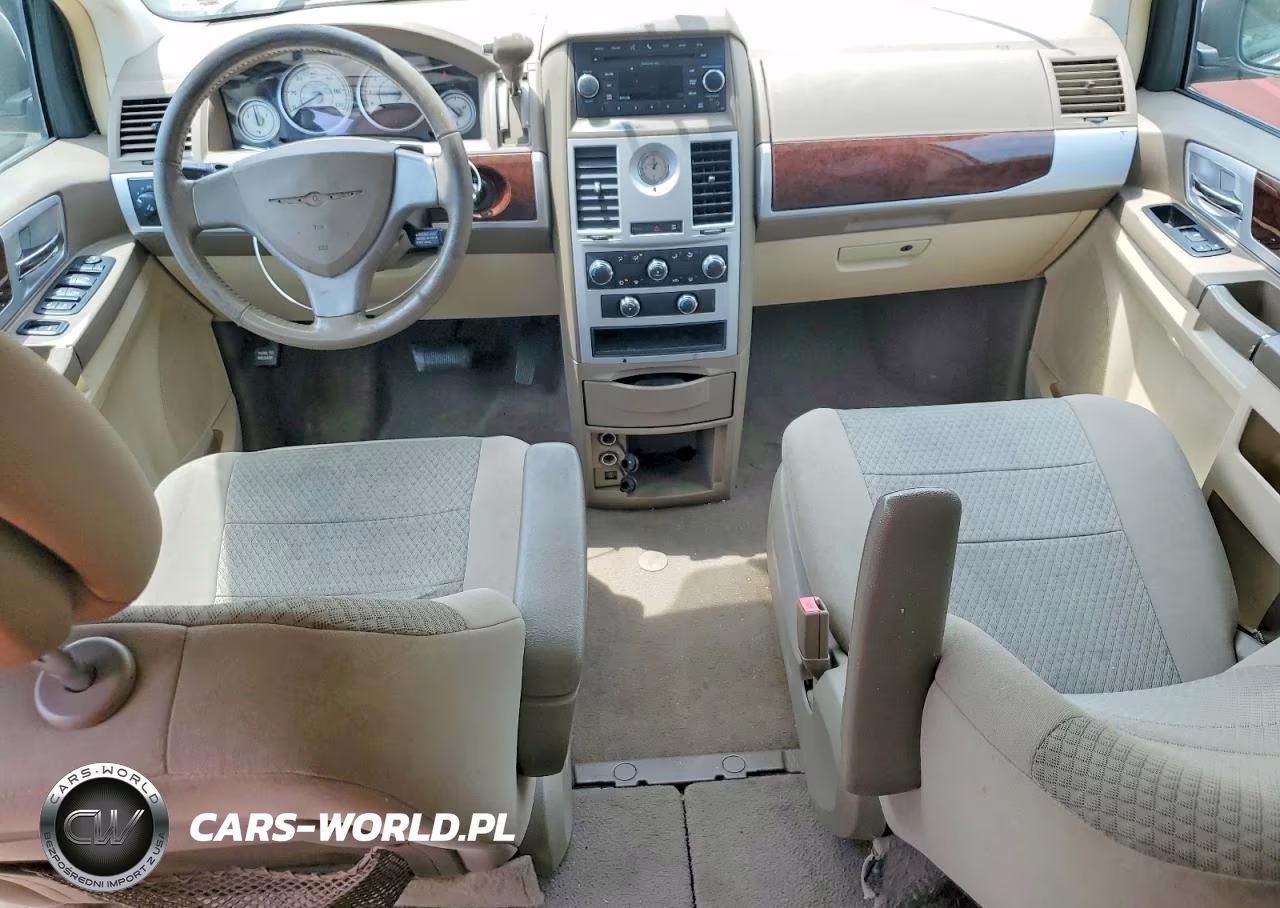 2010 Chrysler Town & Country Touring VIN:2A4RR5D12AR366329 - 8