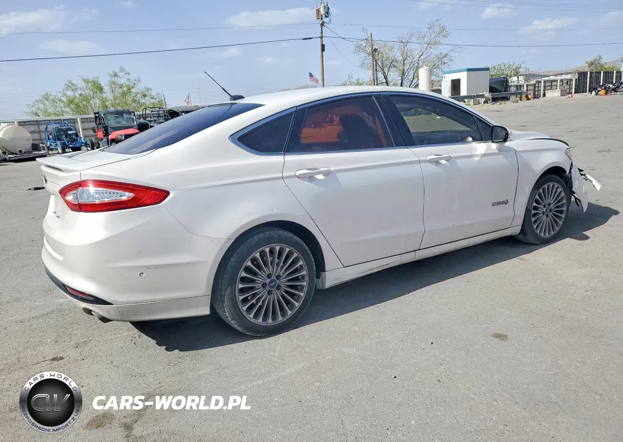 2014 Ford Fusion Titanium Hev VIN:3FA6P0RUXER290708 - 3