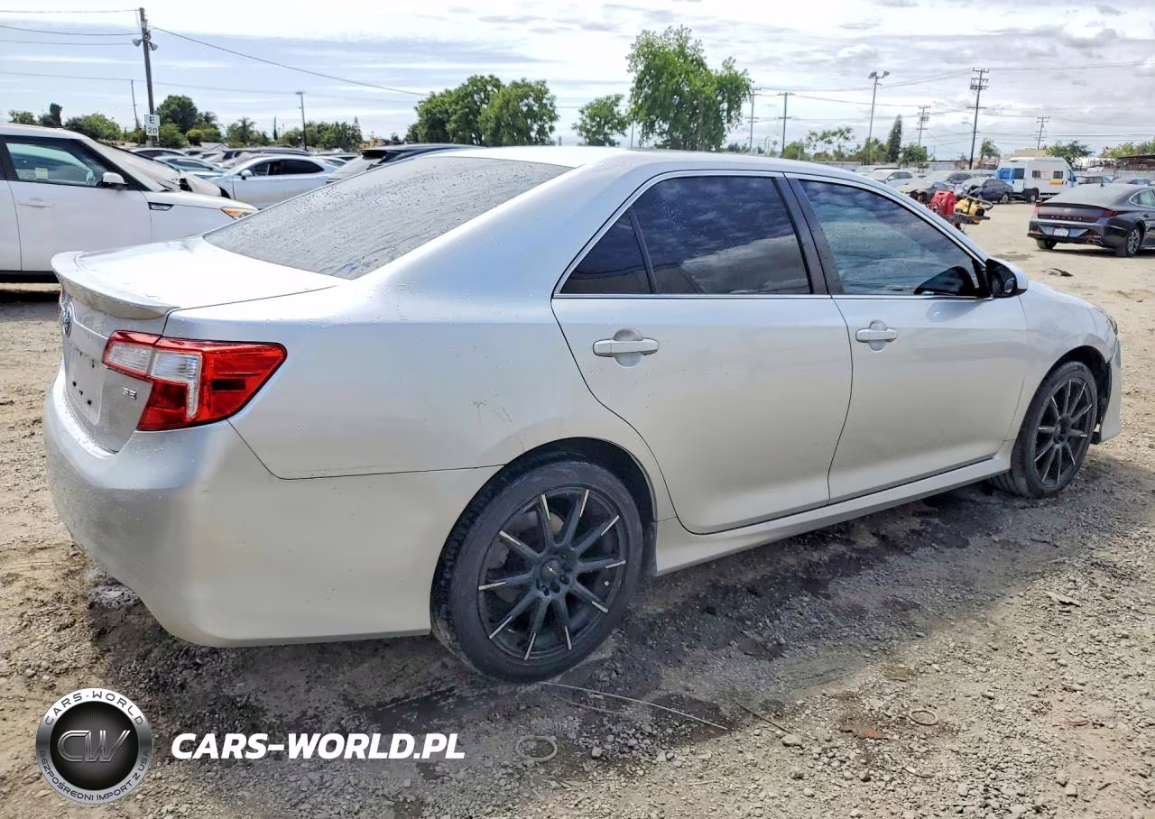 2012 Toyota Camry Se VIN:4T1BF1FK4CU112850 - 3