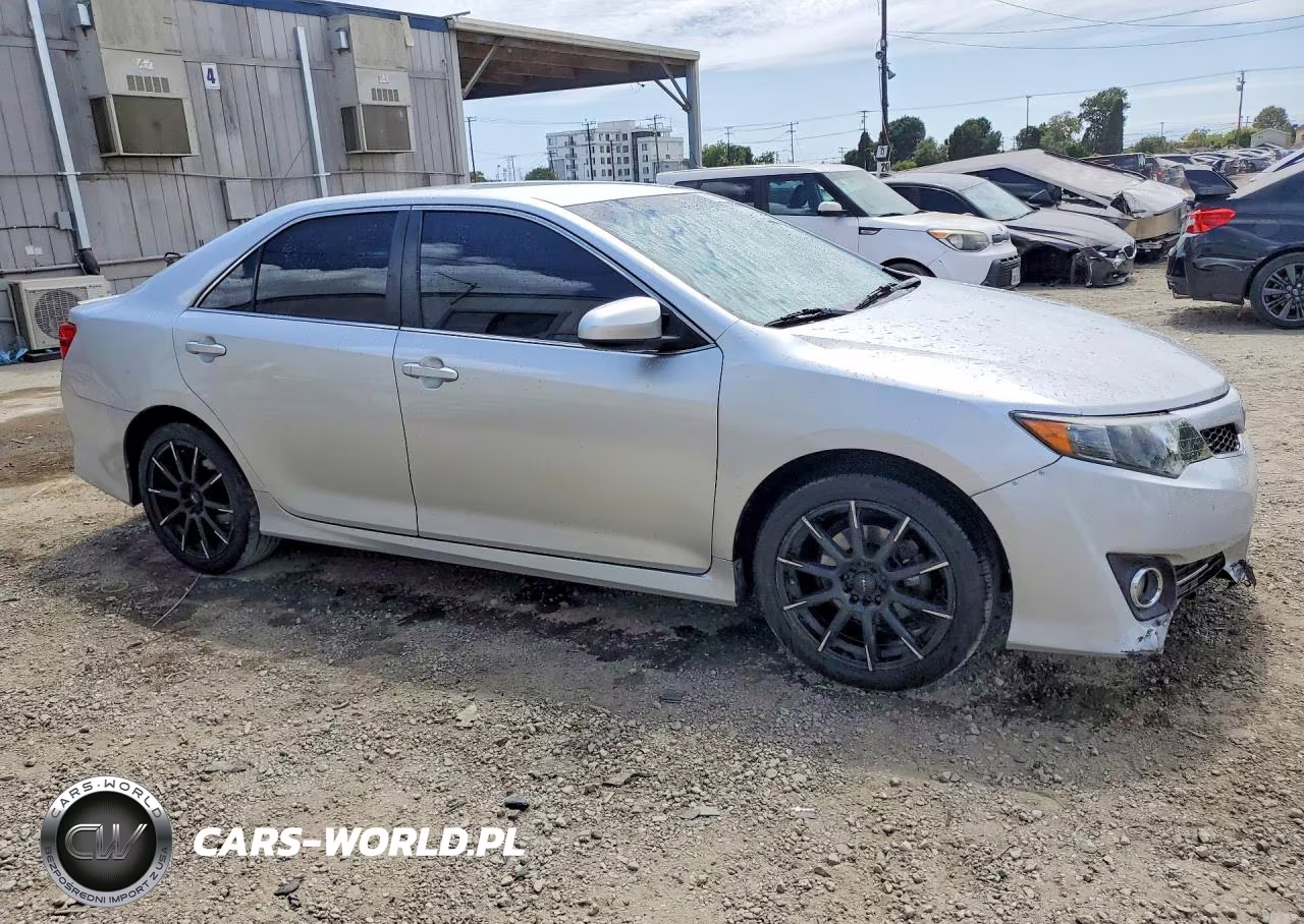 2012 Toyota Camry Se VIN:4T1BF1FK4CU112850 - 4