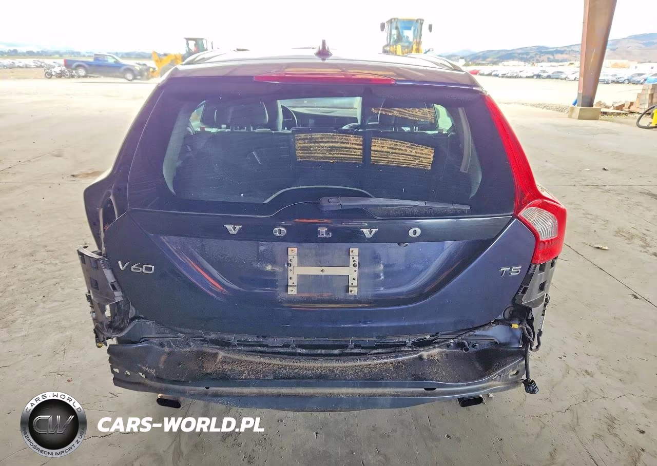 2016 Volvo V60 T5 Platinum VIN:YV140MEM9G1304852 - 6