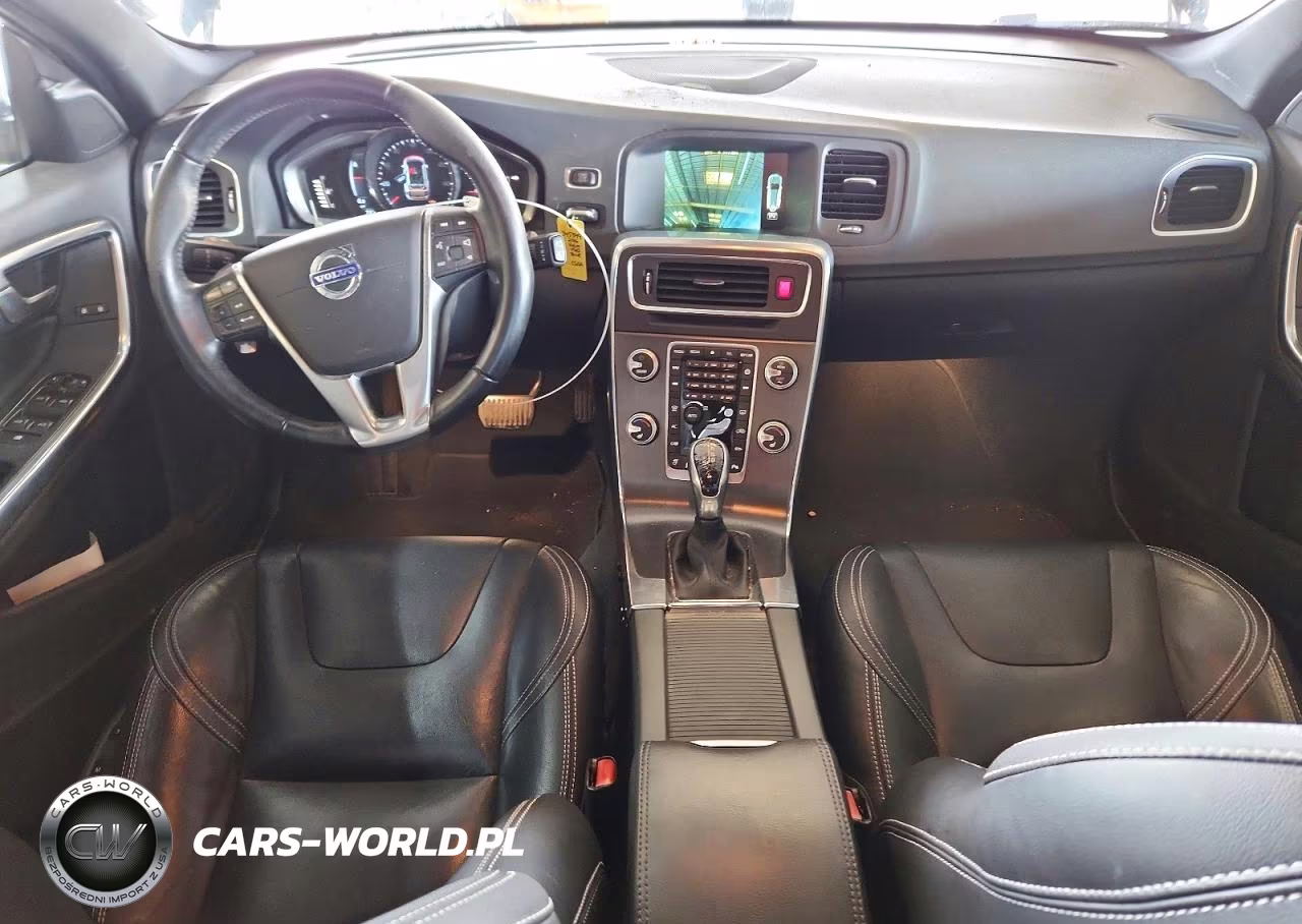 2016 Volvo V60 T5 Platinum VIN:YV140MEM9G1304852 - 8