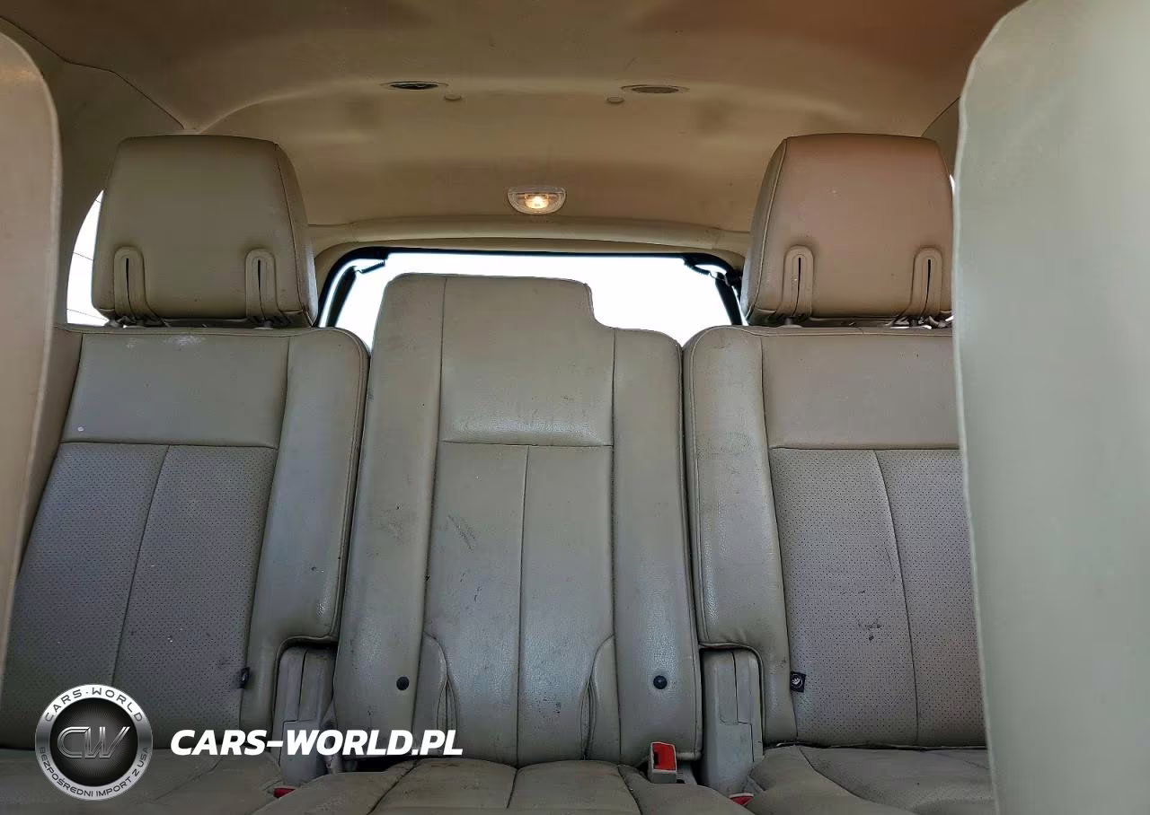 2013 Ford Expedition Xlt VIN:1FMJU1H5XDEF18040 - 10
