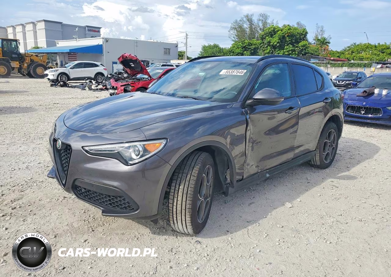 2023 Alfa Romeo Stelvio Sprint – zdjęcie 1 z 12