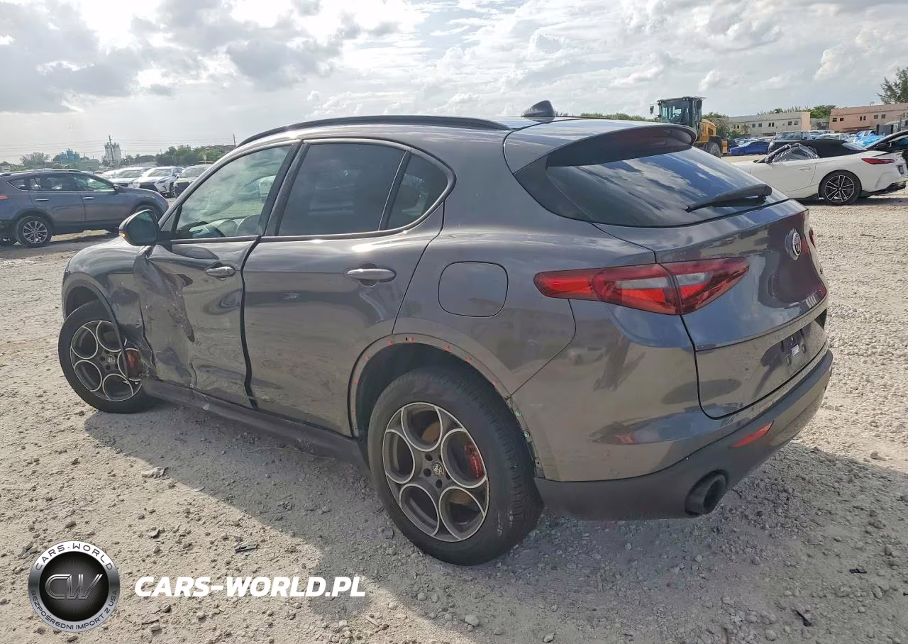 2023 Alfa Romeo Stelvio Sprint VIN:ZASPAJAN3P7D59704 - 2