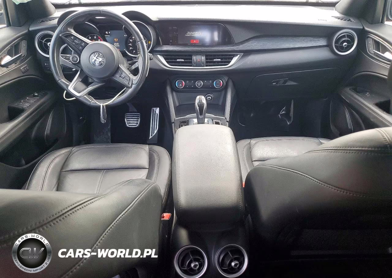 2023 Alfa Romeo Stelvio Sprint VIN:ZASPAJAN3P7D59704 - 8