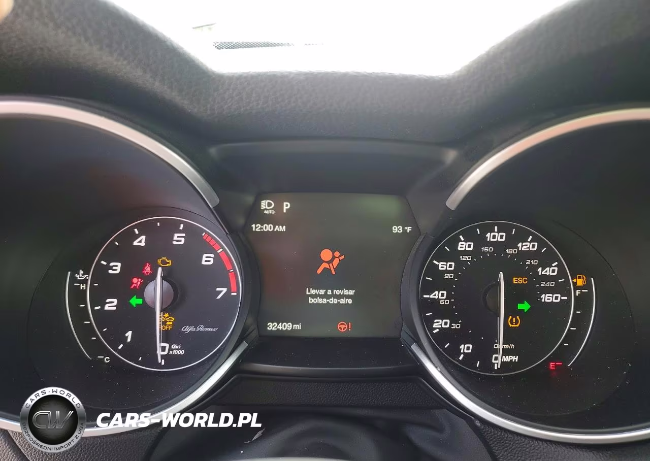 2023 Alfa Romeo Stelvio Sprint VIN:ZASPAJAN3P7D59704 - 9