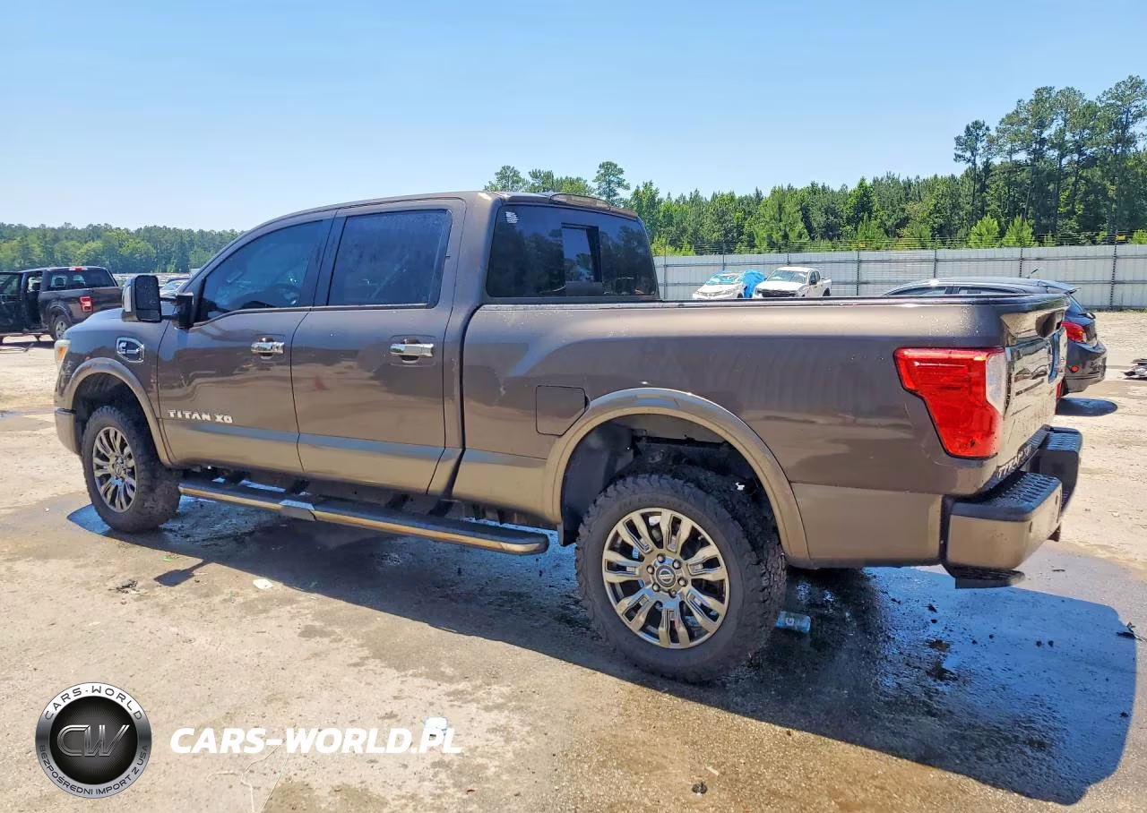 2016 Sterling Titan Xd Platinum Reserve VIN:1N6BA1F27GN503233 - 2