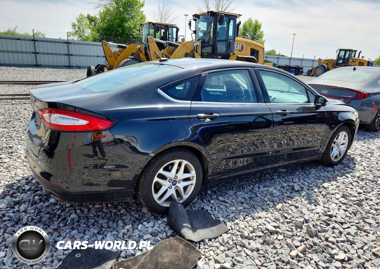 2013 Ford Fusion Se VIN:3FA6P0H74DR248609 - 3