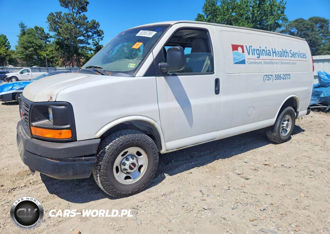 2011 GMC Savana 2500 Cargo Delivery Van