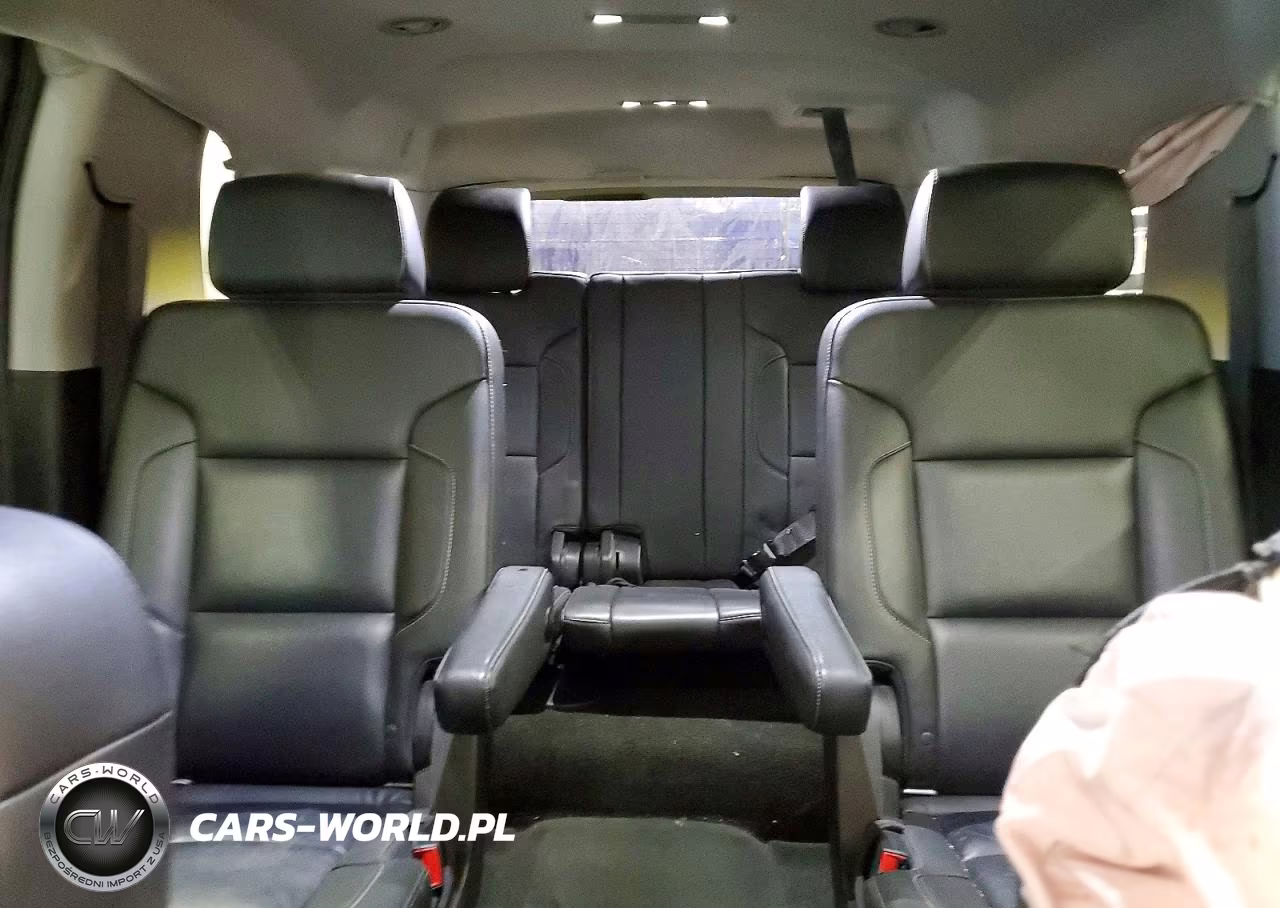 2018 Chevrolet Suburban K1500 Lt VIN:1GNSKHKC9JR244534 - 10