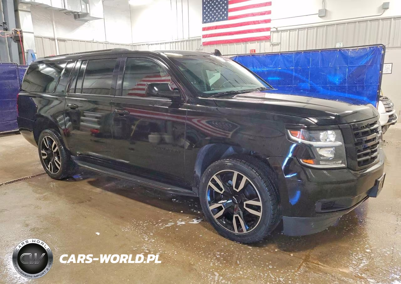 2018 Chevrolet Suburban K1500 Lt VIN:1GNSKHKC9JR244534 - 4